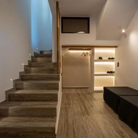 Seaside House With Sunset View And Small Pool * إيوس خورا