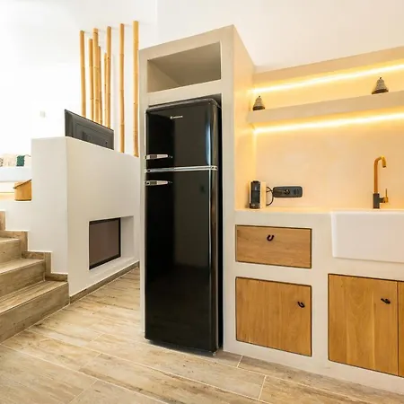 Seaside House With Sunset View And Small Pool *