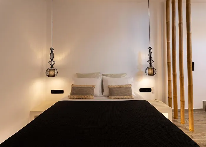 Seaside House With Sunset View And Small Pool Villa