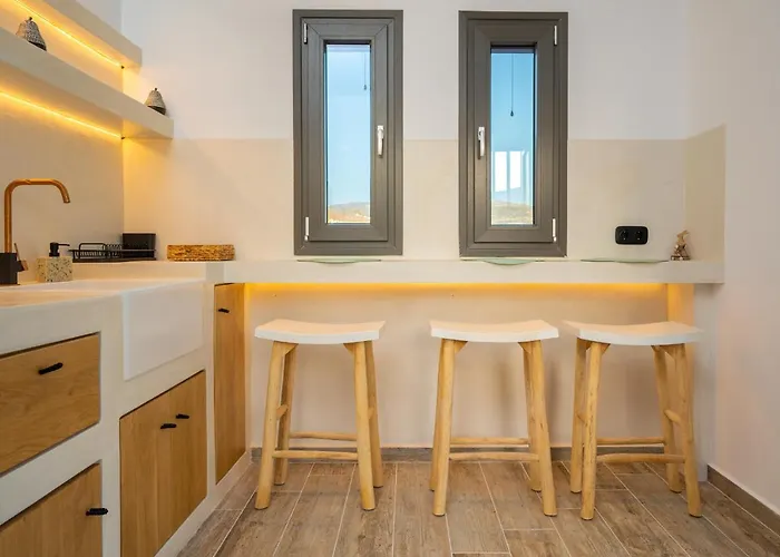 Seaside House With Sunset View And Small Pool Villa